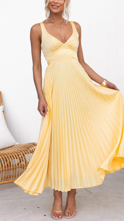 Eileen™ | Pleated V-Neck Maxi Dress 0