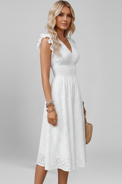 Women's dress with V neckline - side view